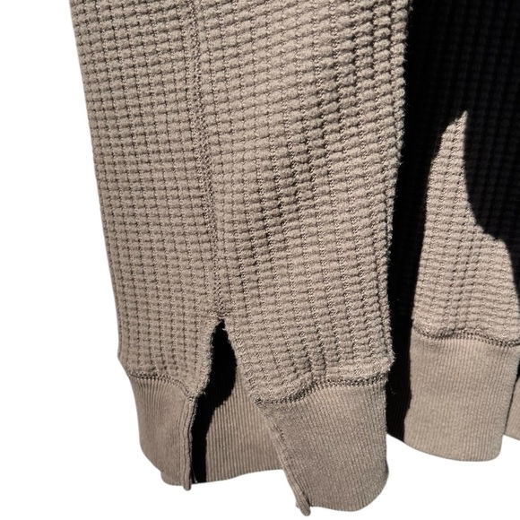 🌻 American Eagle Big Hug V-Neck Waffle Sweatshirt Size XS - Picture 5 of 7